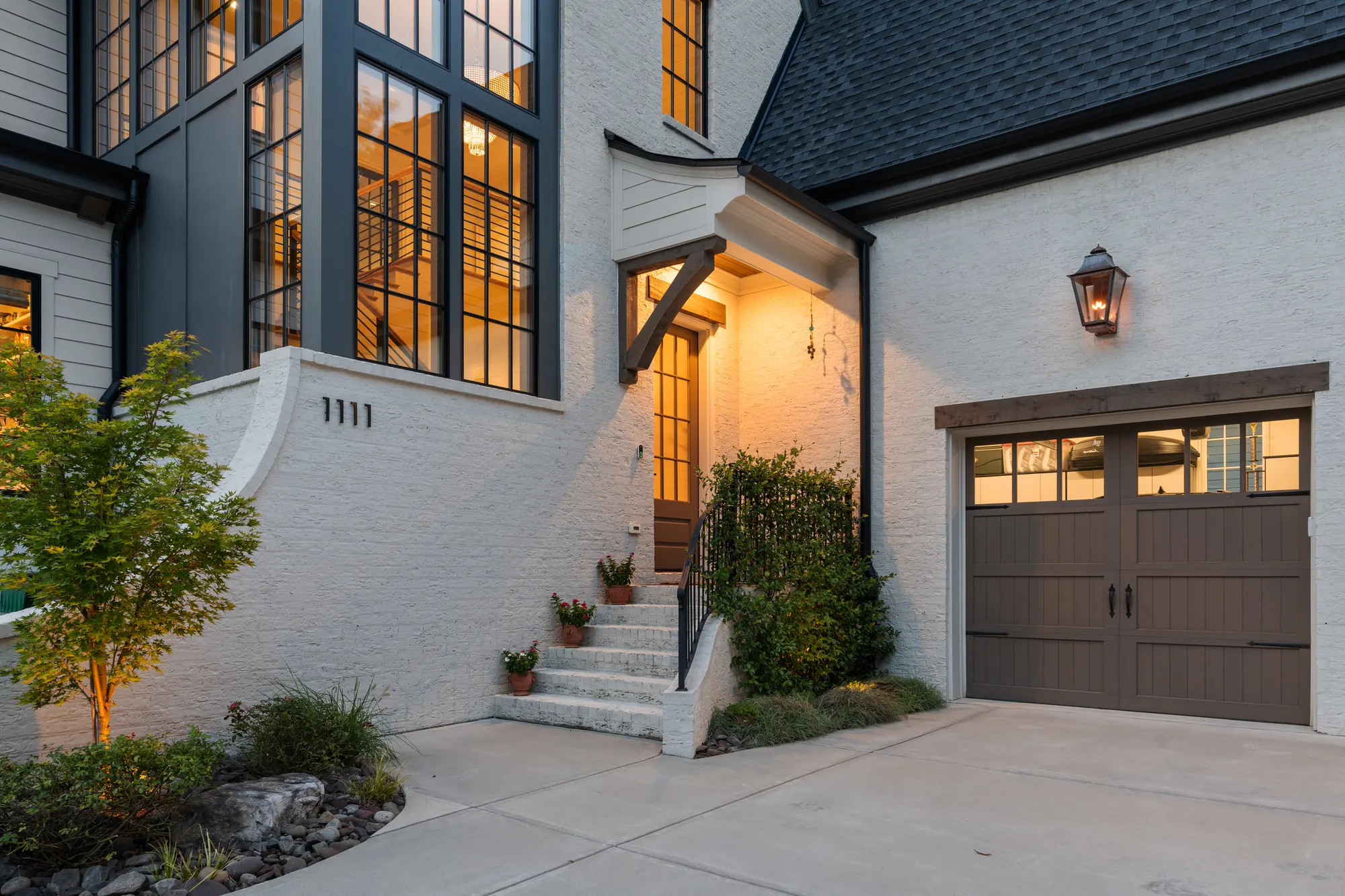 1111 Rosewood Circle, photo 4