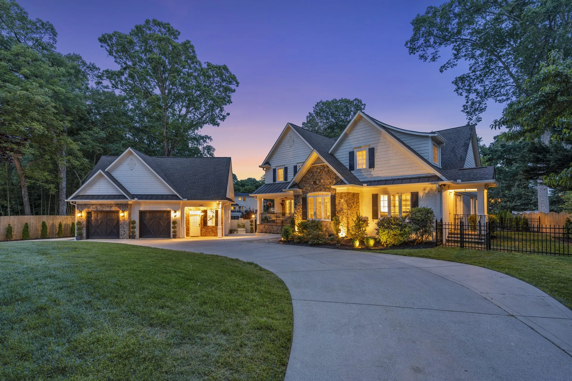 1431 Runnymede Lane, Charlotte, NC