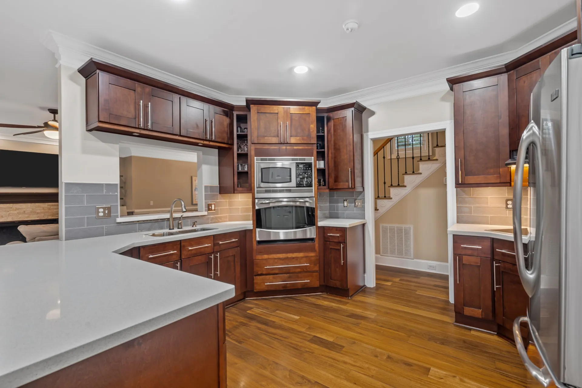 16215 Sasanoa Drive, photo 10