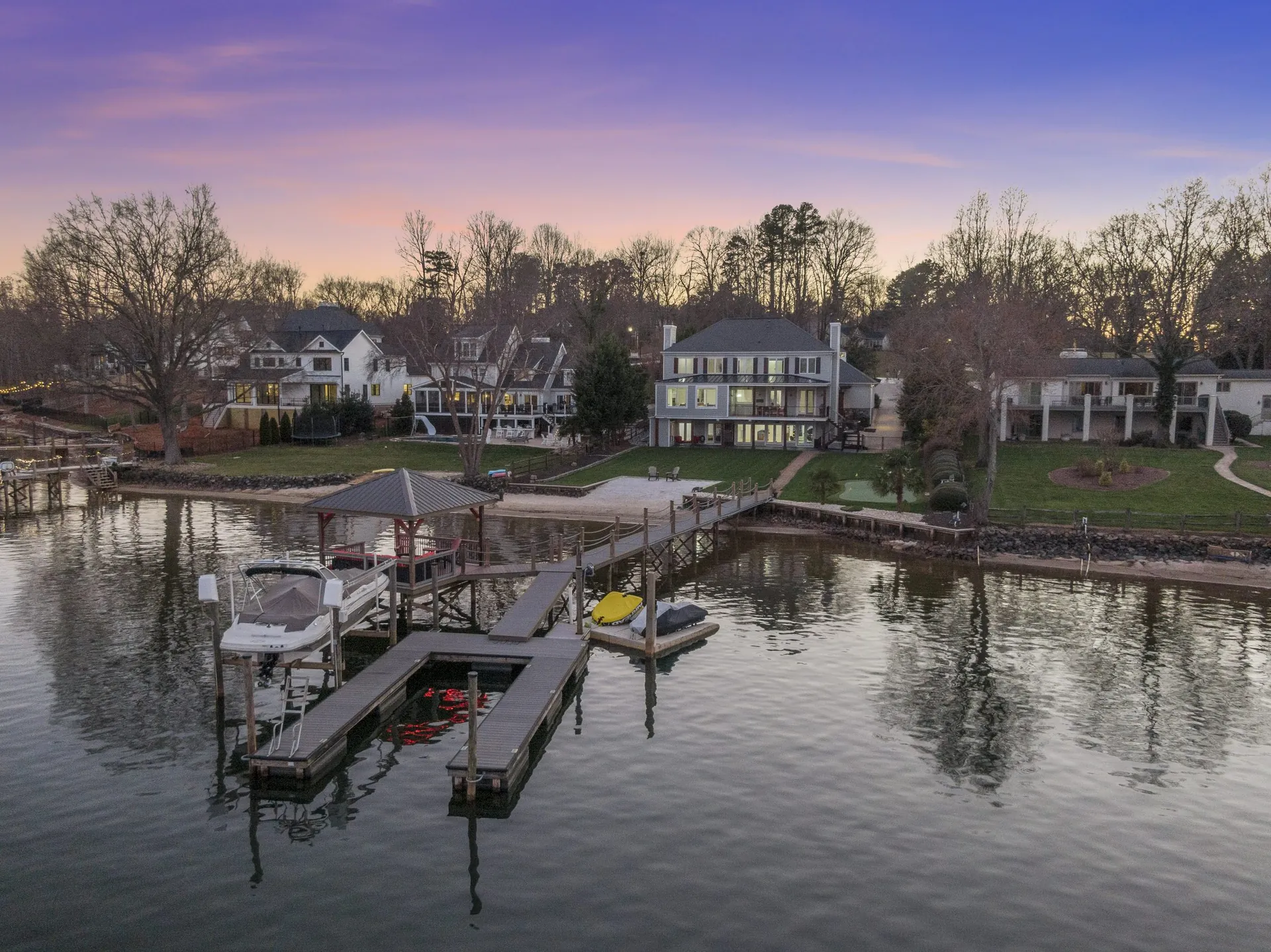 20217 Riverchase Drive, photo 3