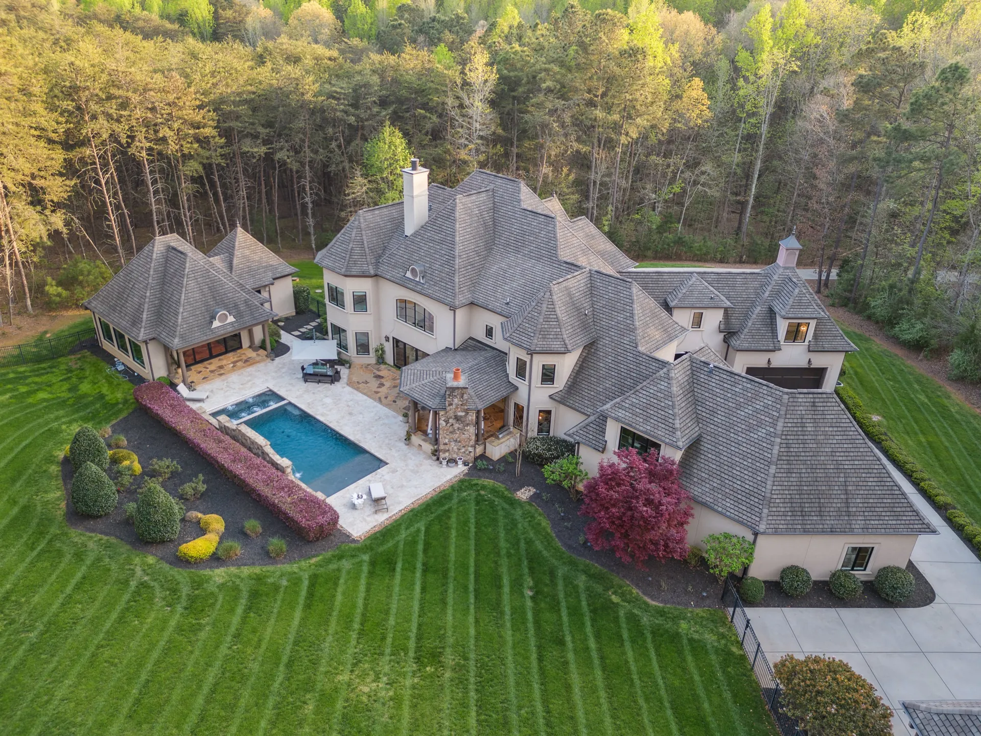 9044 Island Point Road, photo 3
